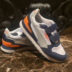 Puma Kids Navy, Light Gray & Orange Velcro Sneakers